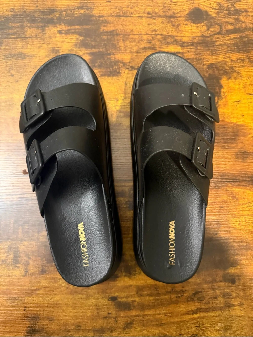 Fashion Nova Men's Black Double-Buckle Slide Sandals